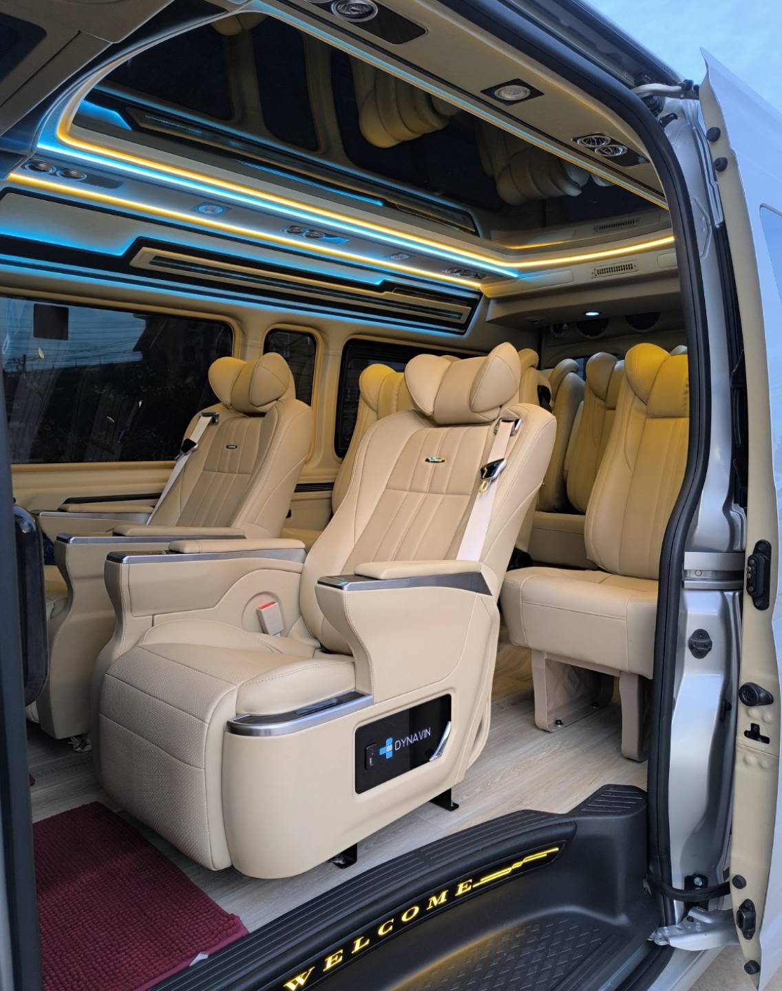 รถตู้สุราษฎร์ธานี